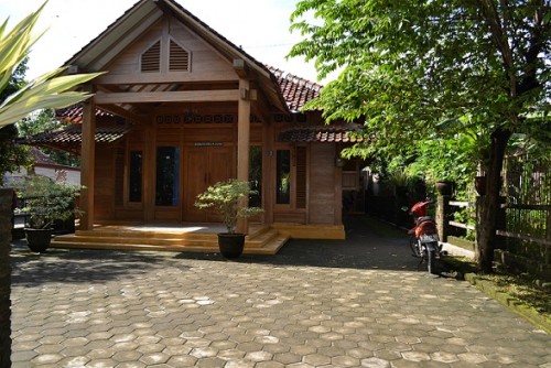 Villa Botokenceng